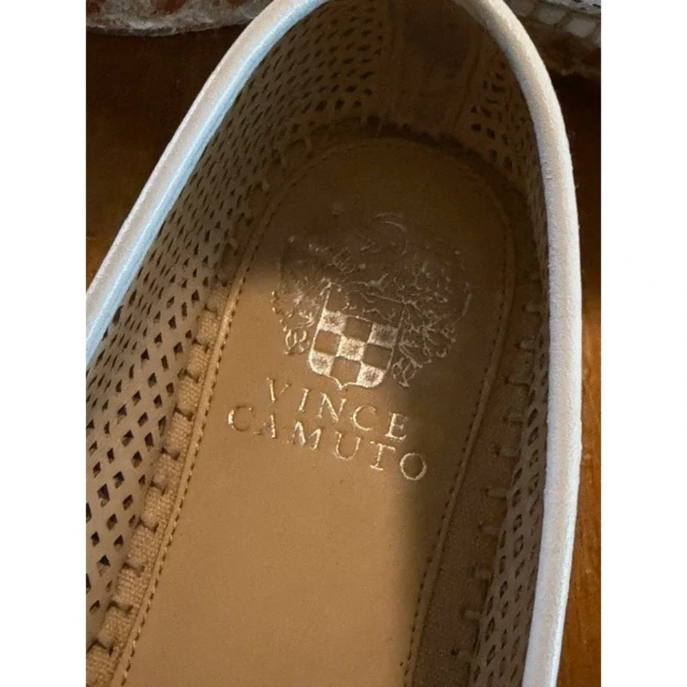Vince Camuto Hamorra White Woven Leather Espadrille Flats 9M 40 Slip On‎ Loafer
